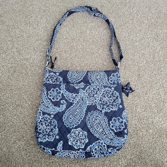 Vera Bradley Crossbody - Picture 2 of 7
